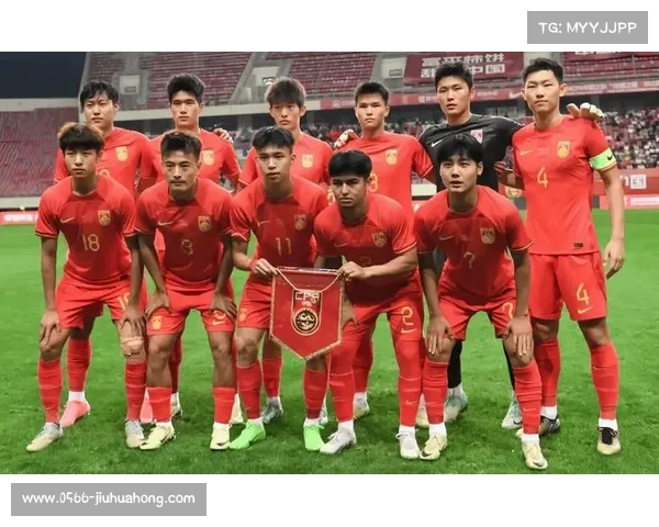 2-1逆转!683万人口小国创历史,掀翻亚洲第一伊朗,主帅跪地庆祝 2-1逆转!683万人口小国创历史,掀翻亚洲第一伊朗,主帅跪地庆祝